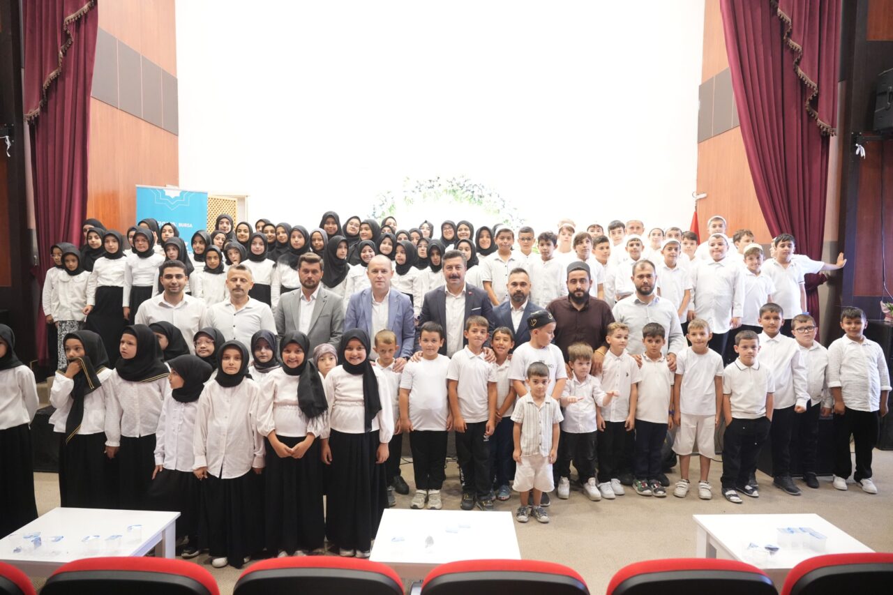 Yenişehir’de TÜGVA tarafından düzenlenen Yaz Okulu Programı sona erdi. Yaklaşık