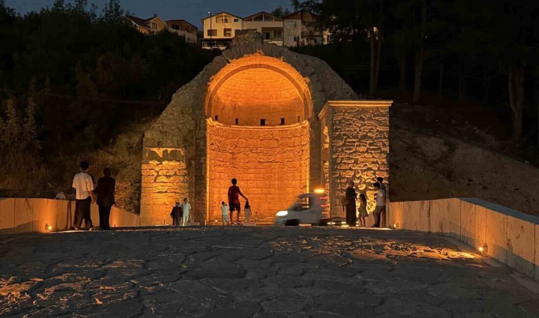 Köprü yeniden ziyaretçilerini ağırlıyor Sakarya’da Bizans döneminden günümüze ulaşan bin 500 yıllık Justinianus Köprüsü,