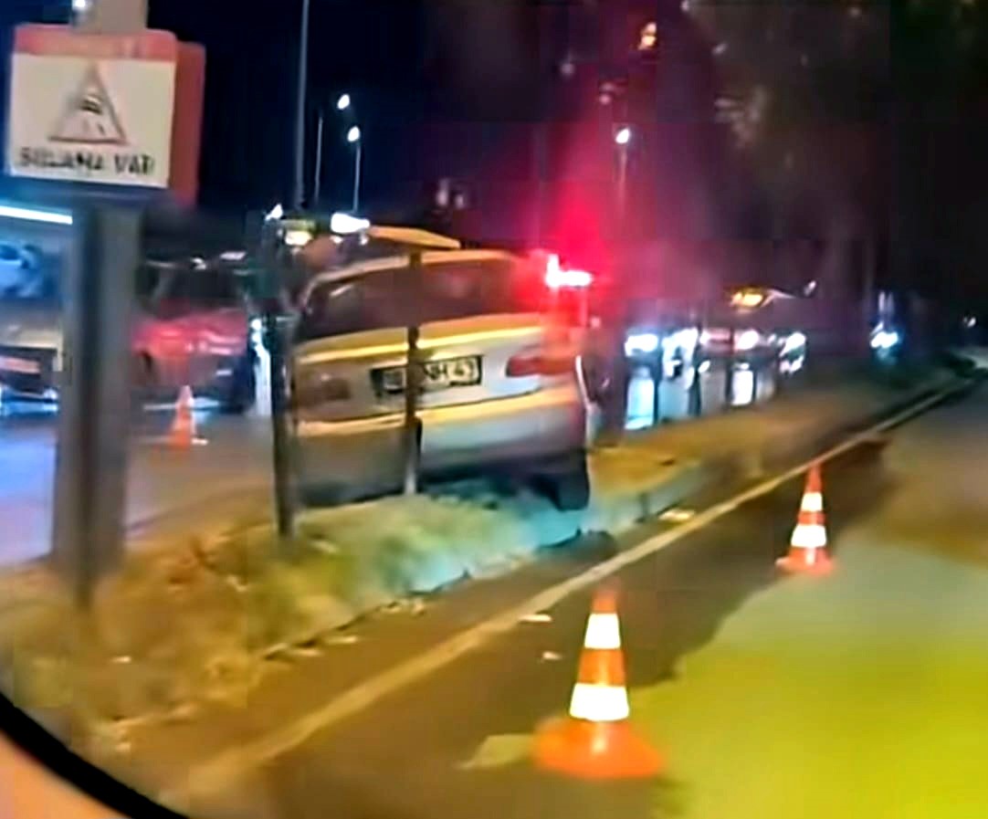 Kontrolden çıktı, refüje çıktı! 1 Bülten Medya -