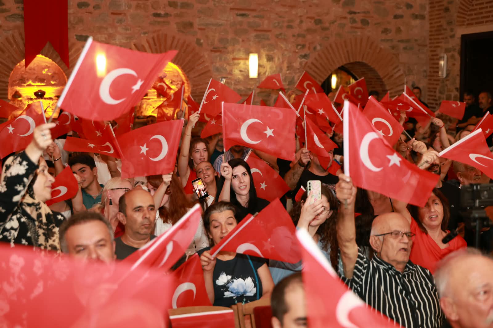 Altan Erkekli’den Osmangazi’de “Bir Memleket Hikayesi” 2 Bülten Medya -