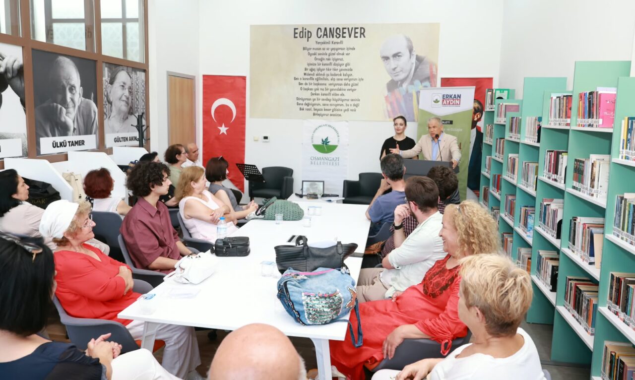 Osmangazi Belediyesi tarafından düzenlenen “Şiirle, İsyanla ve Gülüşle Bir Can