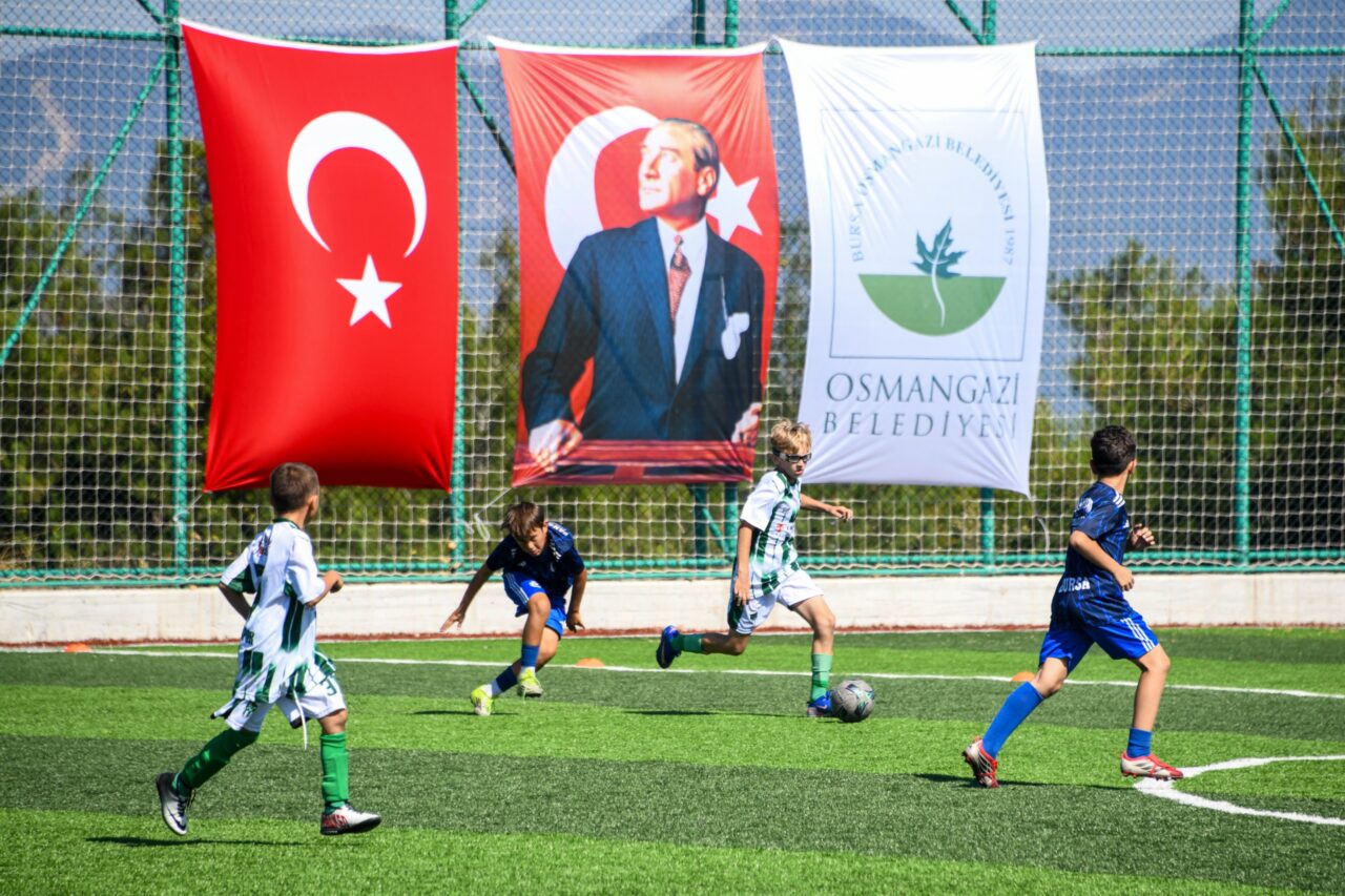 Osmangazi Belediyesi, genç yaşta yaşamını yitiren meclis üyesi Feyyaz Alptuğ