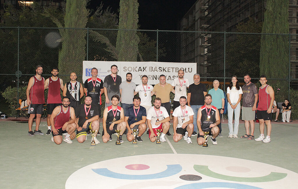 İMO Bursa Şubesi tarafından düzenlenen Sokak Basketbolu Turnuvası’nda 8 takım