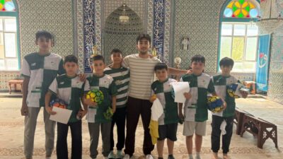 Alpağut’ta Yaz Kur’an Kursu’na katılan ve Kur’an-ı Kerim’e geçen öğrencilerle