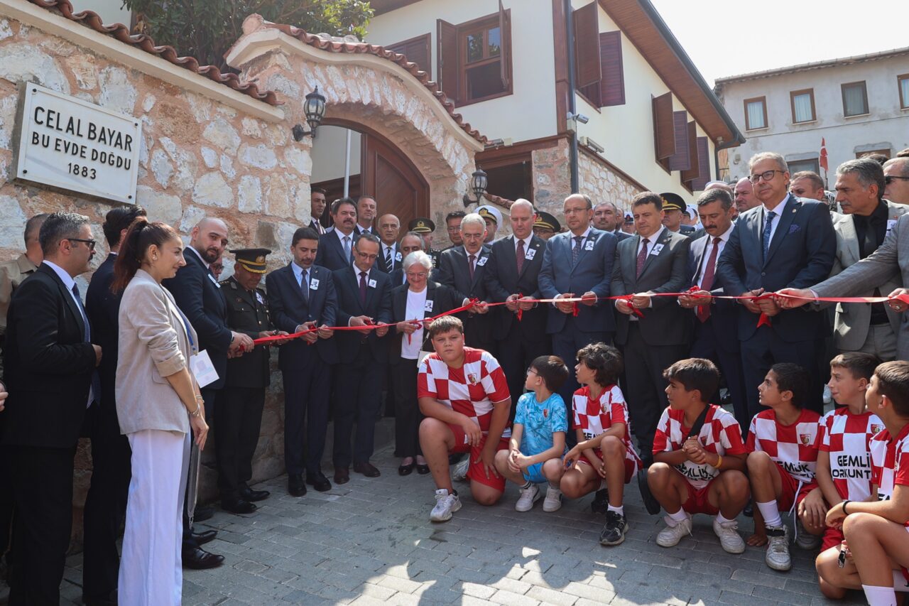 Tarihi evi yeniden açıldı 1 Bülten Medya -
