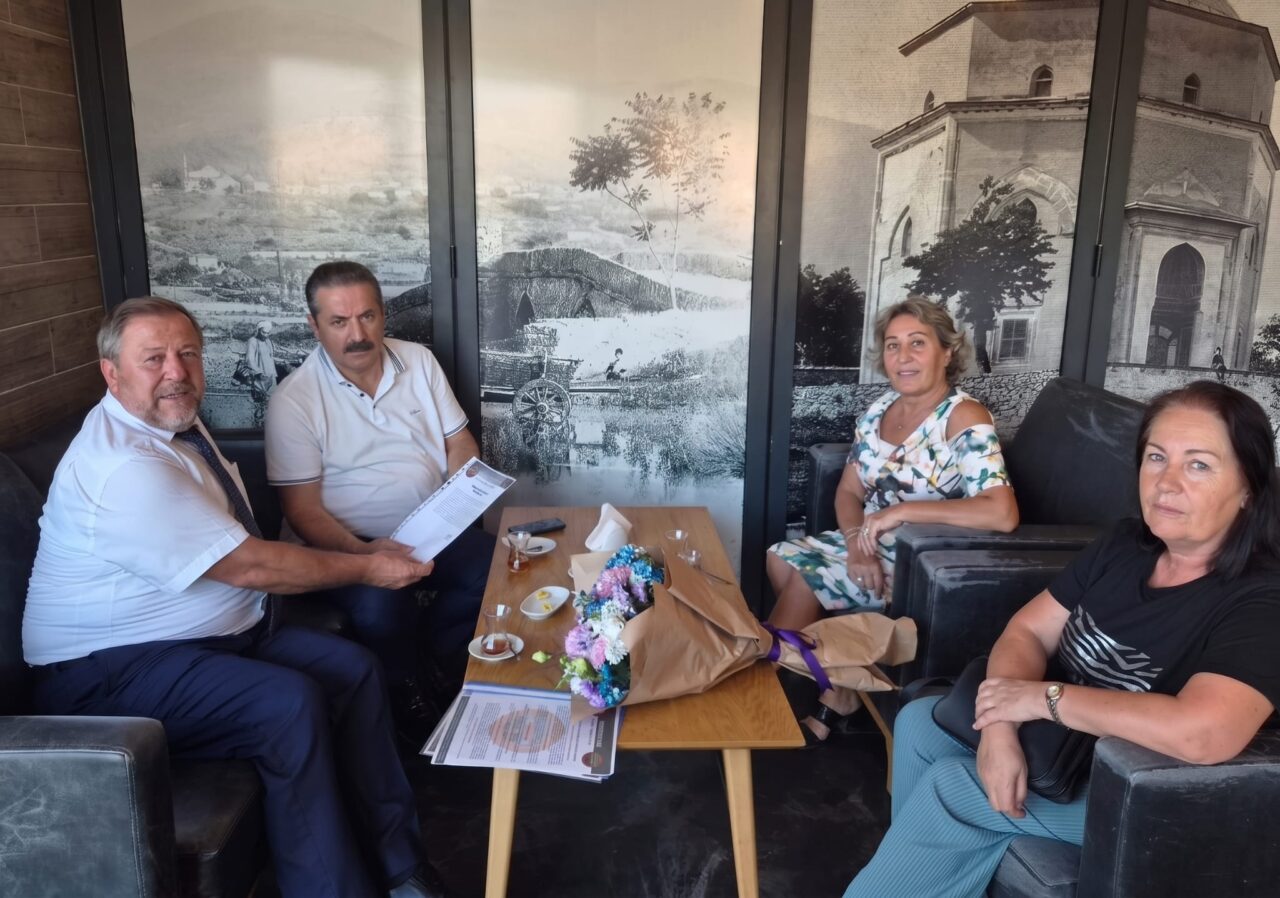 TÜED Uludağ Şubesi Başkanı Kenan Pars, önceki dönem Çalışma ve
