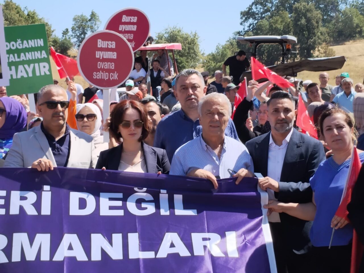 Bursa’nın Gürsu ilçesi Dışkaya Mahallesi’nde planlanan mermer ocağı projesi, köylülerin