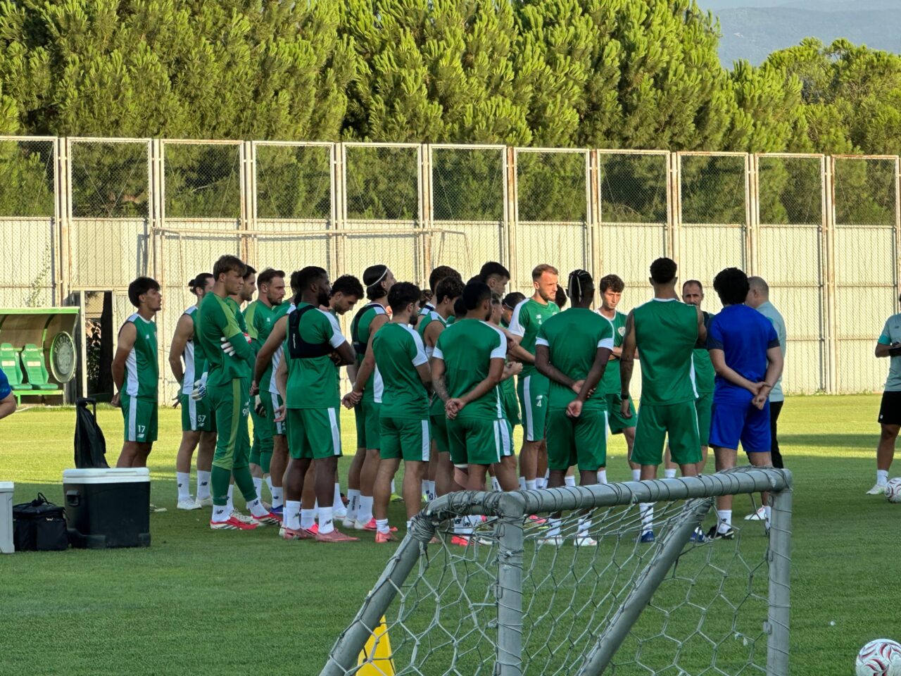 Bursaspor Teknik Direktörü Mustafa Er, Kayserispor maçı hazırlıkları öncesinde basın