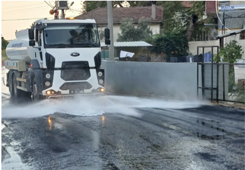 Ekmekçi’de köprü çalışmasında sona gelindi Yeniköy tatil beldesi yolu üzerindeki Ekmekçi Mahallesi’nde yıkılarak yeniden yapılan