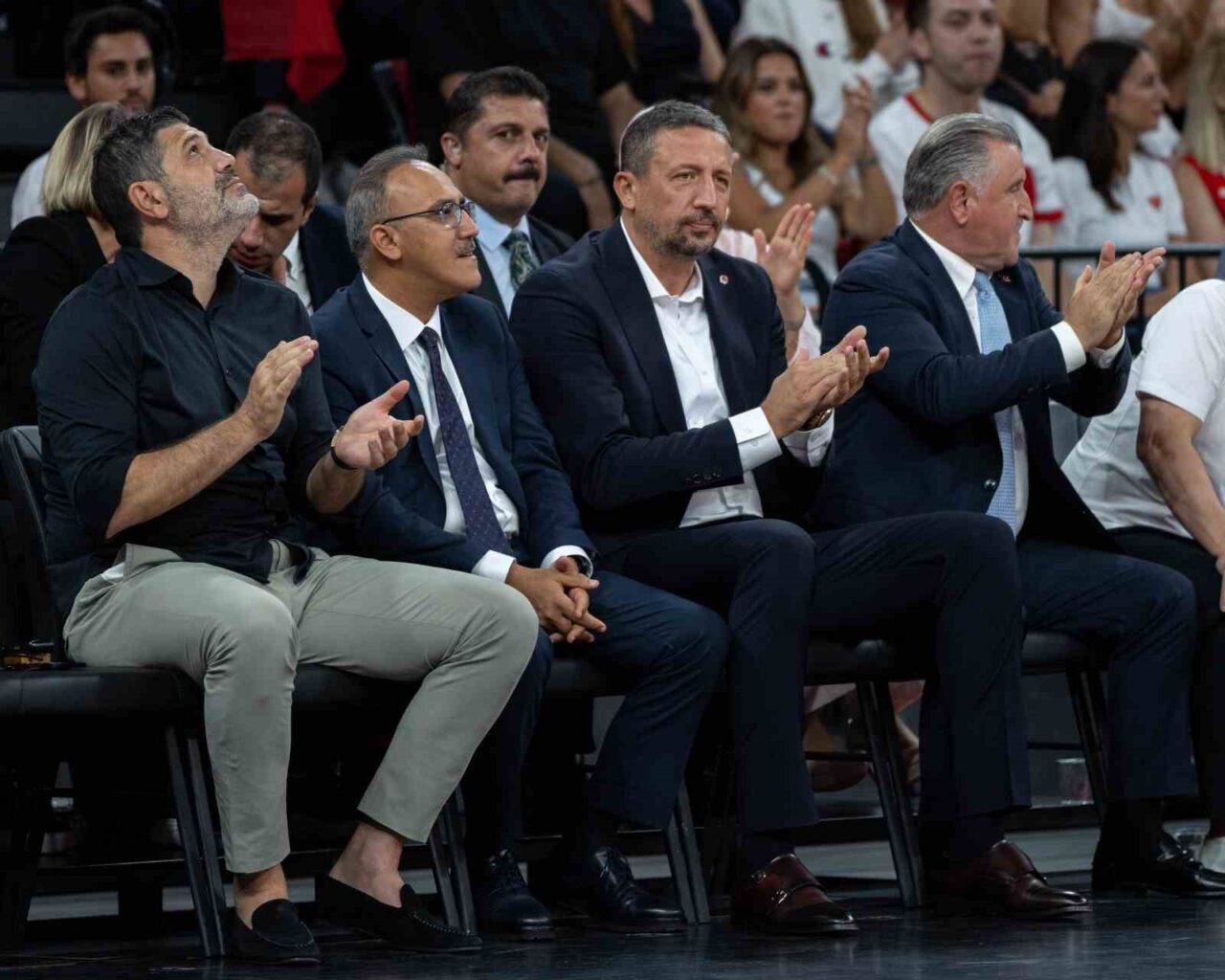 A Milli Erkek Basketbol Takımı, Litvanya’yı farklı yendi 22 Bülten Medya -