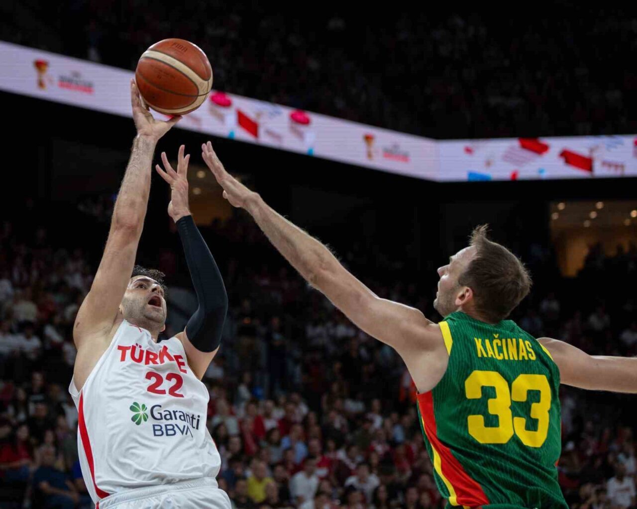 A Milli Erkek Basketbol Takımı, Litvanya’yı farklı yendi 21 Bülten Medya -