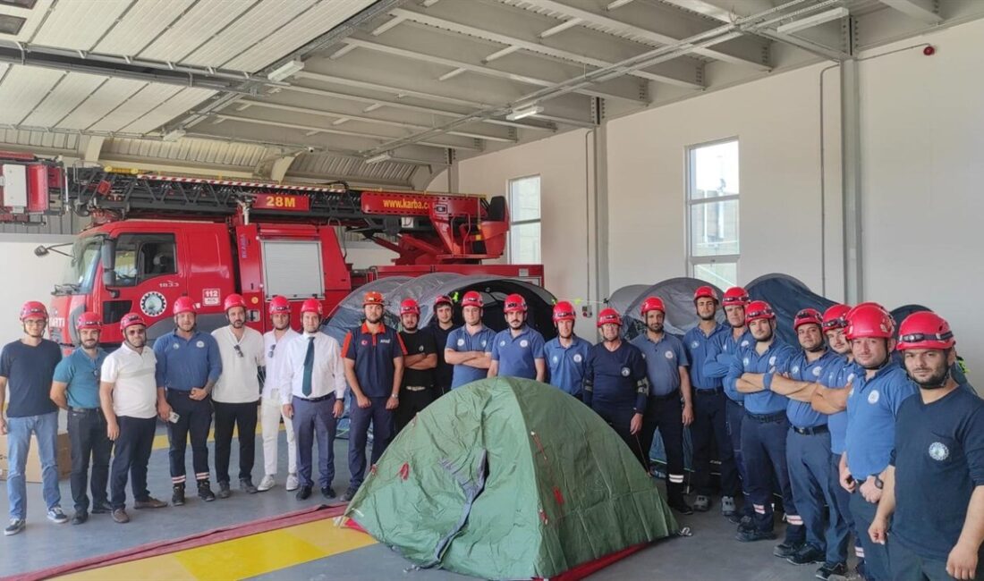 AFAD’ın afet eğitimleri sürüyor AFAD Tekirdağ İl Müdürlüğü ekiplerinin kent genelinde kurum ve kuruluşlara