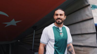 Bursaspor’da yeni sezon hazırlıkları sürerken Halil Akbunar ve Anıl Atağ’dan