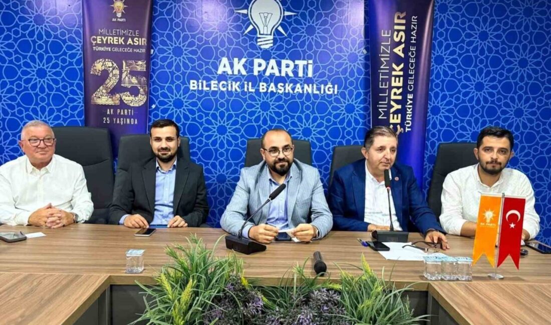 AK Parti Bilecik’te İlçe Danışma Toplantısı gerçekleştirildi AK Parti Bilecik Merkez İlçe Başkanlığı tarafından İlçe Danışma Toplantısı