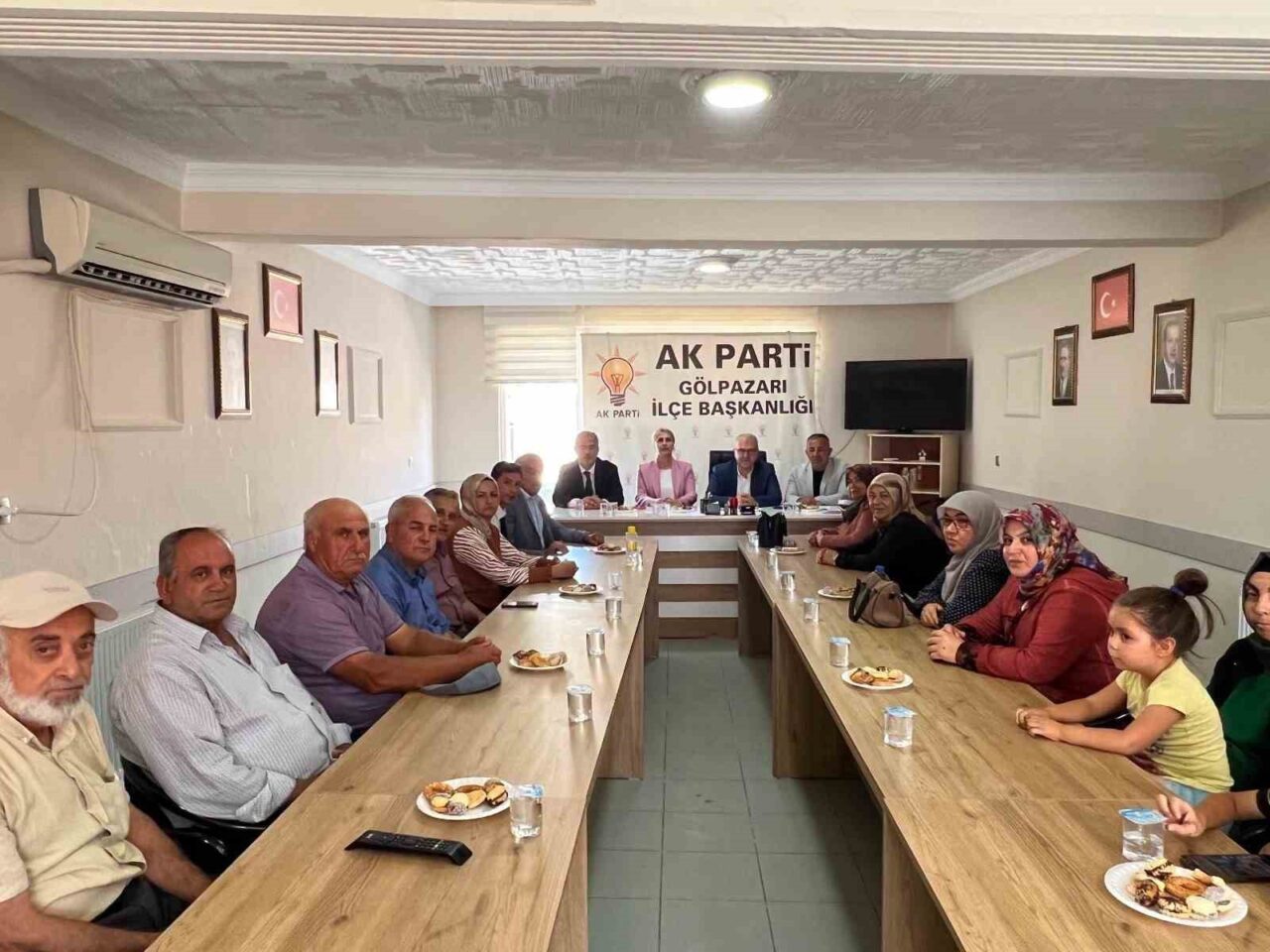 AK Parti Gölpazarı İlçe Danışma Toplantısı’nda teşkilat çalışmaları ve ilçede