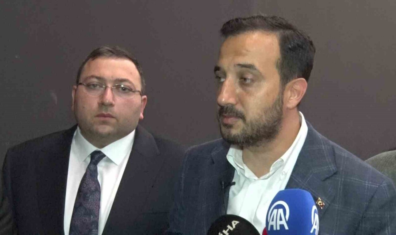 AK Parti İstanbul İl Başkanı Özdemir : " Meclis üyelerinin hür iradesinin sandığa yansıması için tüm hukukçularımızla gerekli başvurumuzu yapacağız" 4 Bülten Medya -