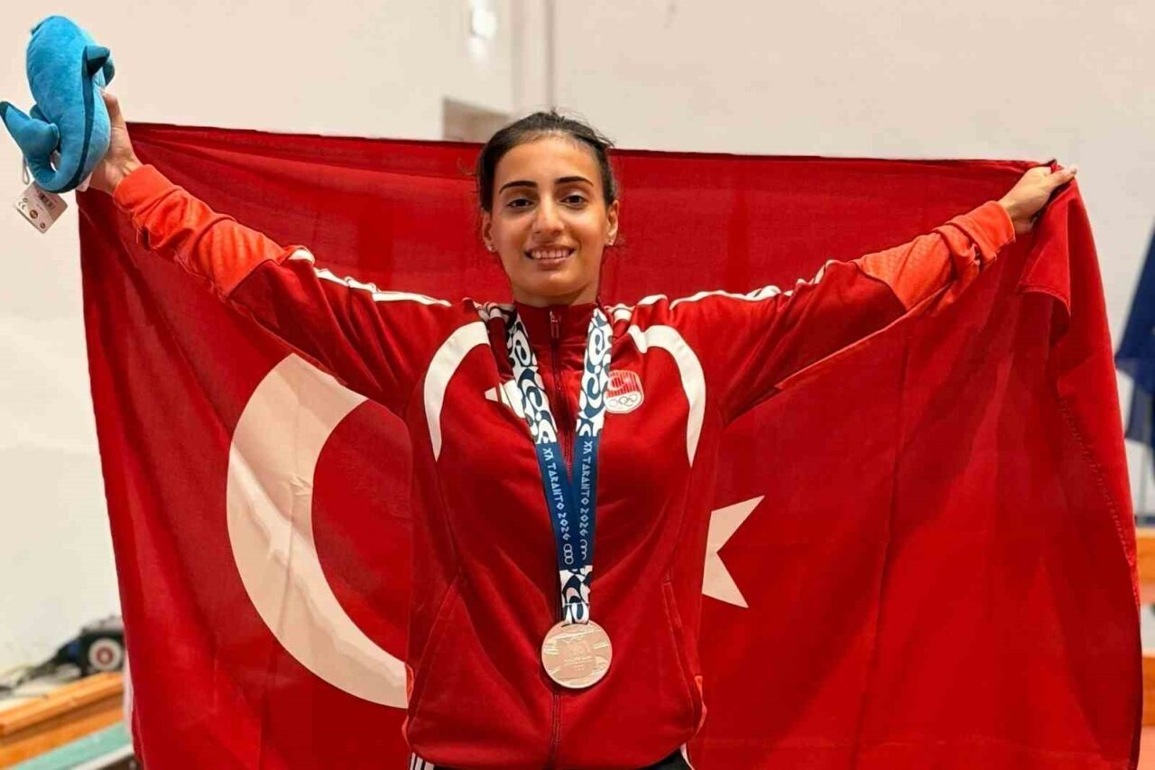 Akdeniz Oyunları’ndan Bursa’ya gümüş madalya 10 Bülten Medya -