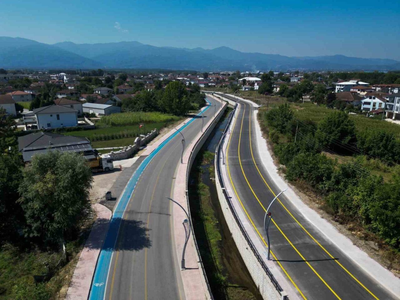 Akyazı trafiğini rahatlatacak projede ikinci etap bitti 11 Bülten Medya -