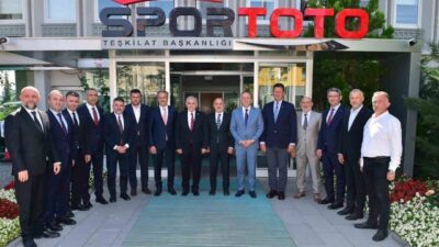 Sakarya’nın Akyazı ilçesinde 8 mahalleye inşa edilecek spor tesisleri için