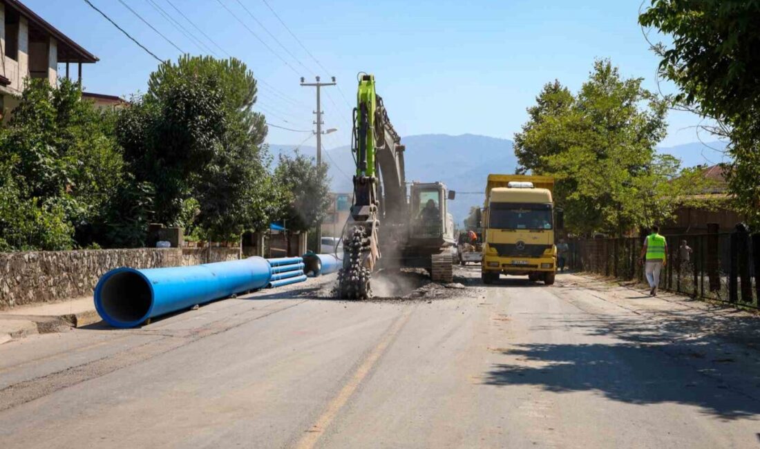 Akyazı’nın geleceğine 1 milyar TL’lik güvence Akyazı’nın altyapı geleceğini güvence altına alacak olan 100 kilometrelik bir