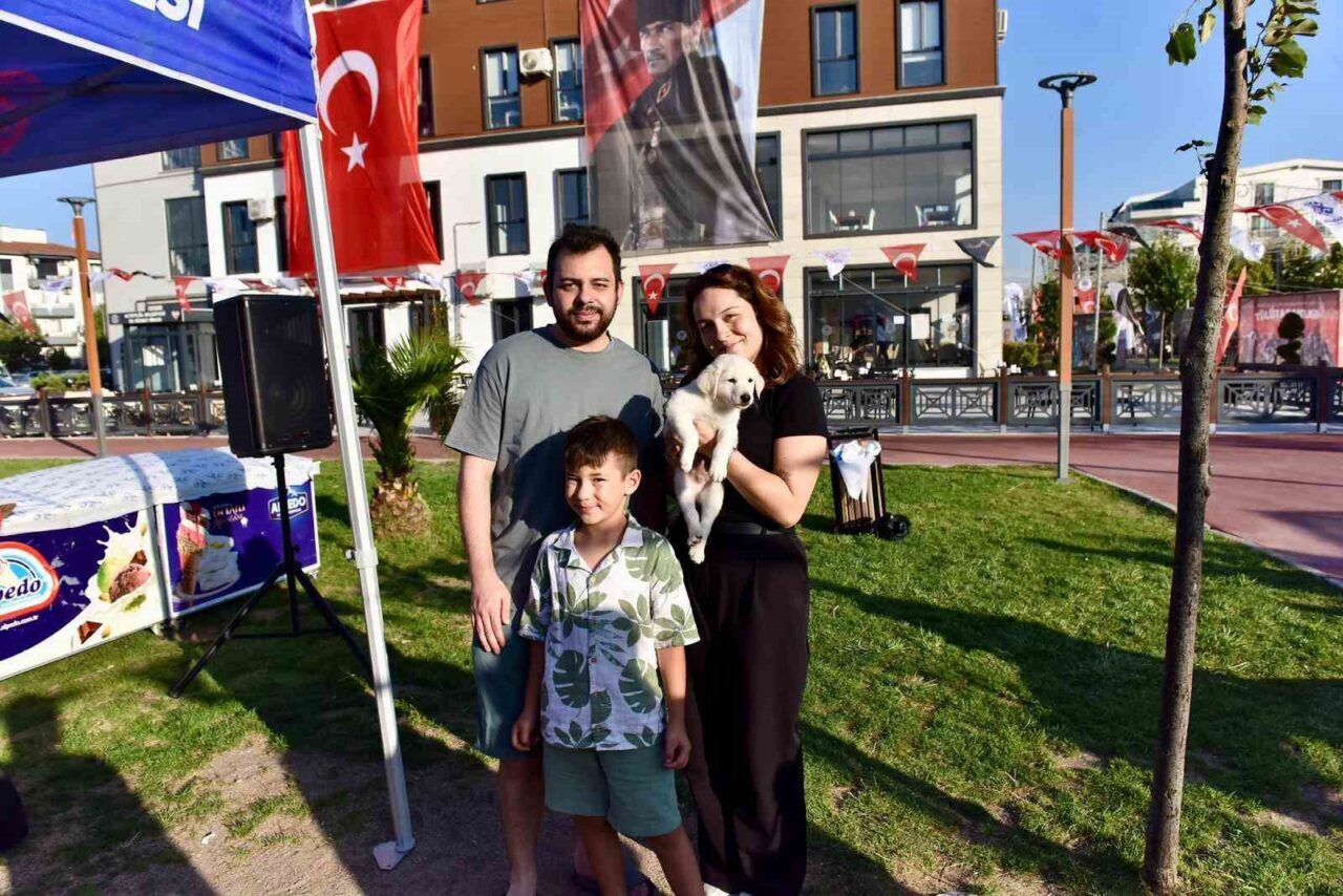 Altıeylül’de minik patiler sıcak yuvalarına kavuştu 26 Bülten Medya -