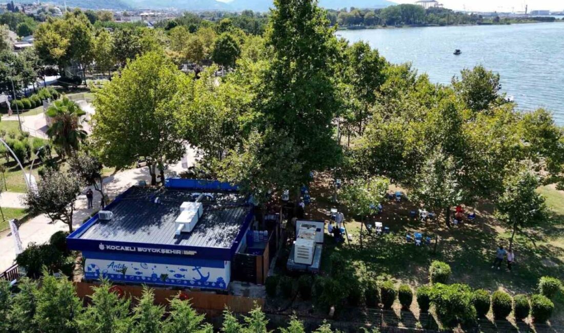 Antik Balık’ın dördüncü şubesi Başiskele Sahili’nde açıldı Kocaeli Büyükşehir Belediyesi iştiraki Antikkapı AŞ tarafından işletilen “Antik Balık”