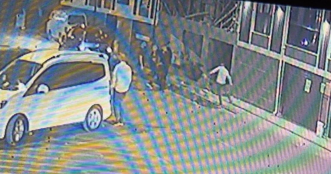 Bursa’nın İnegöl ilçesinde iki grup arasında araç alım-satım ücreti nedeniyle