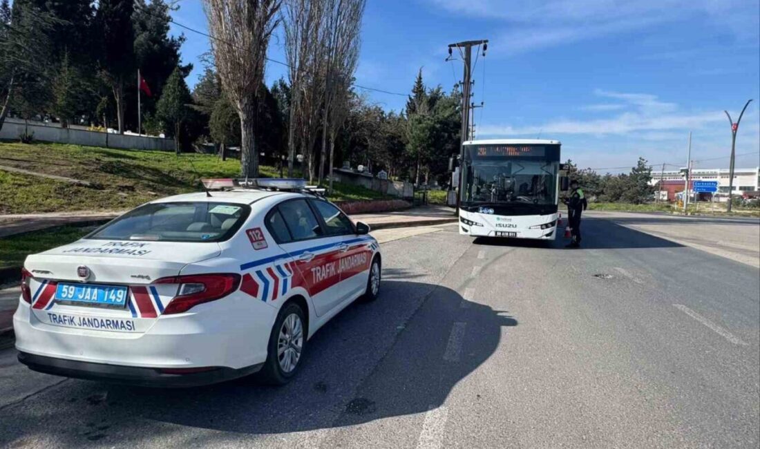 Aracı çekilenler dikkat, Tekirdağ’da ücretler belli oldu: Otopark 60 TL’den, çekici 650 TL’den başlıyor Tekirdağ İl Jandarma Komutanlığı Trafik Jandarması Timleri, ölümlü ve yaralanmalı