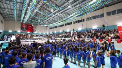 Arnavutköy Belediyesi Yaz Spor Okulları, 12 farklı branşta yaklaşık 10