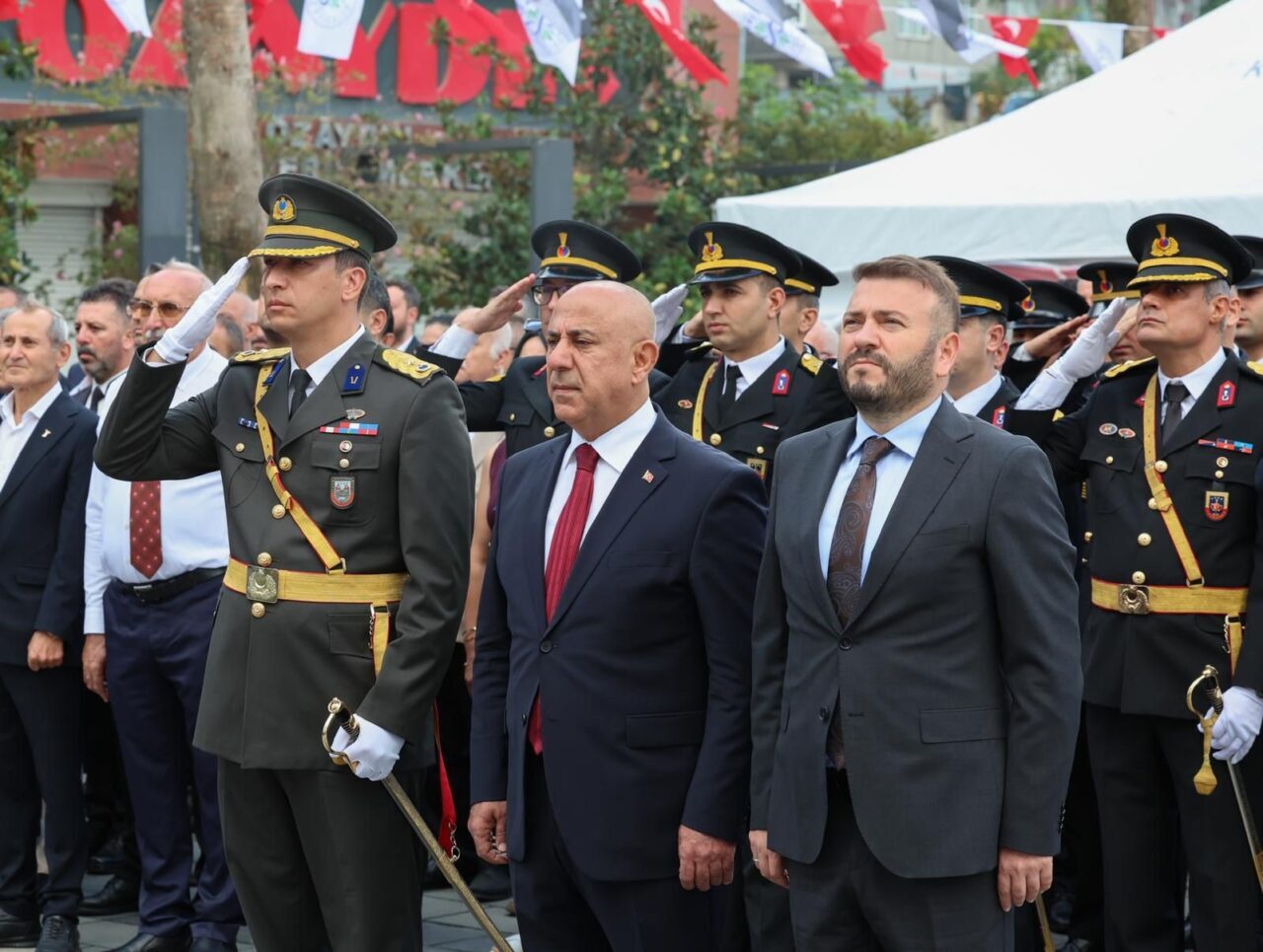 Arnavutköy’de 30 Ağustos Zafer Bayramı coşkuyla kutlandı 24 Bülten Medya -