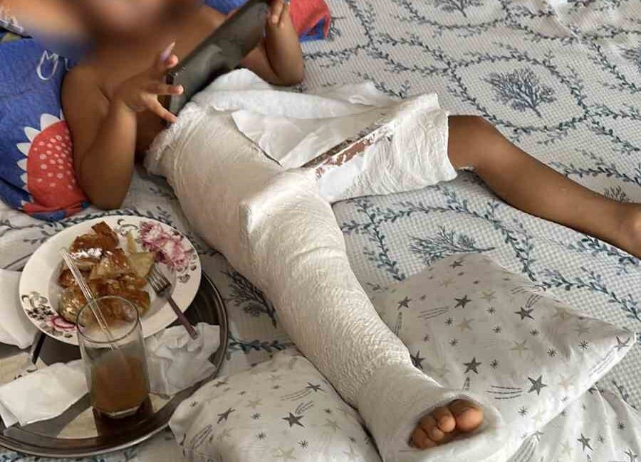 Arnavutköy okul bahçesinde oyun oynayan 4 yaşındaki çocuğun üzerine kale