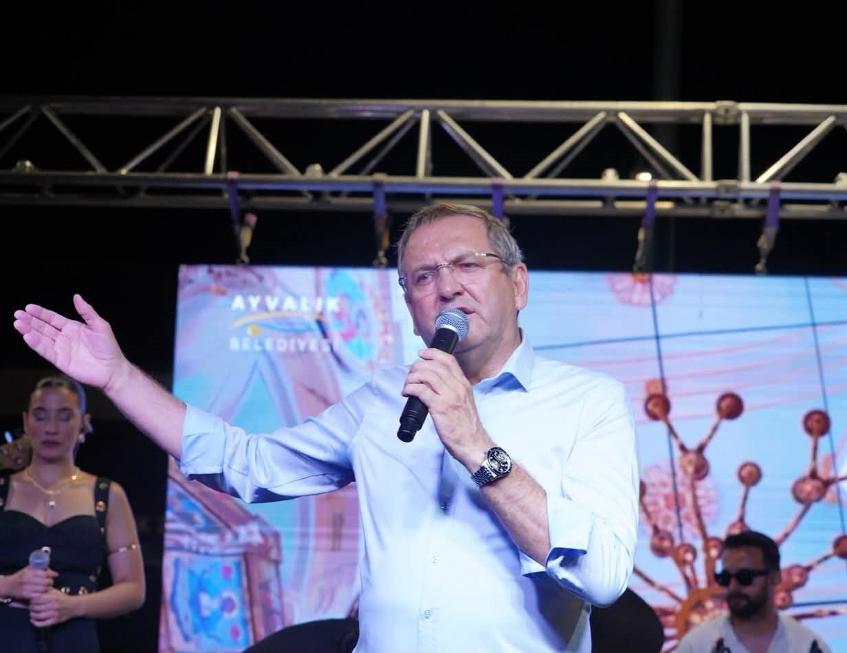 Ayvalık, tarihi Gümrük Meydanı’na kavuştu 19 Bülten Medya -