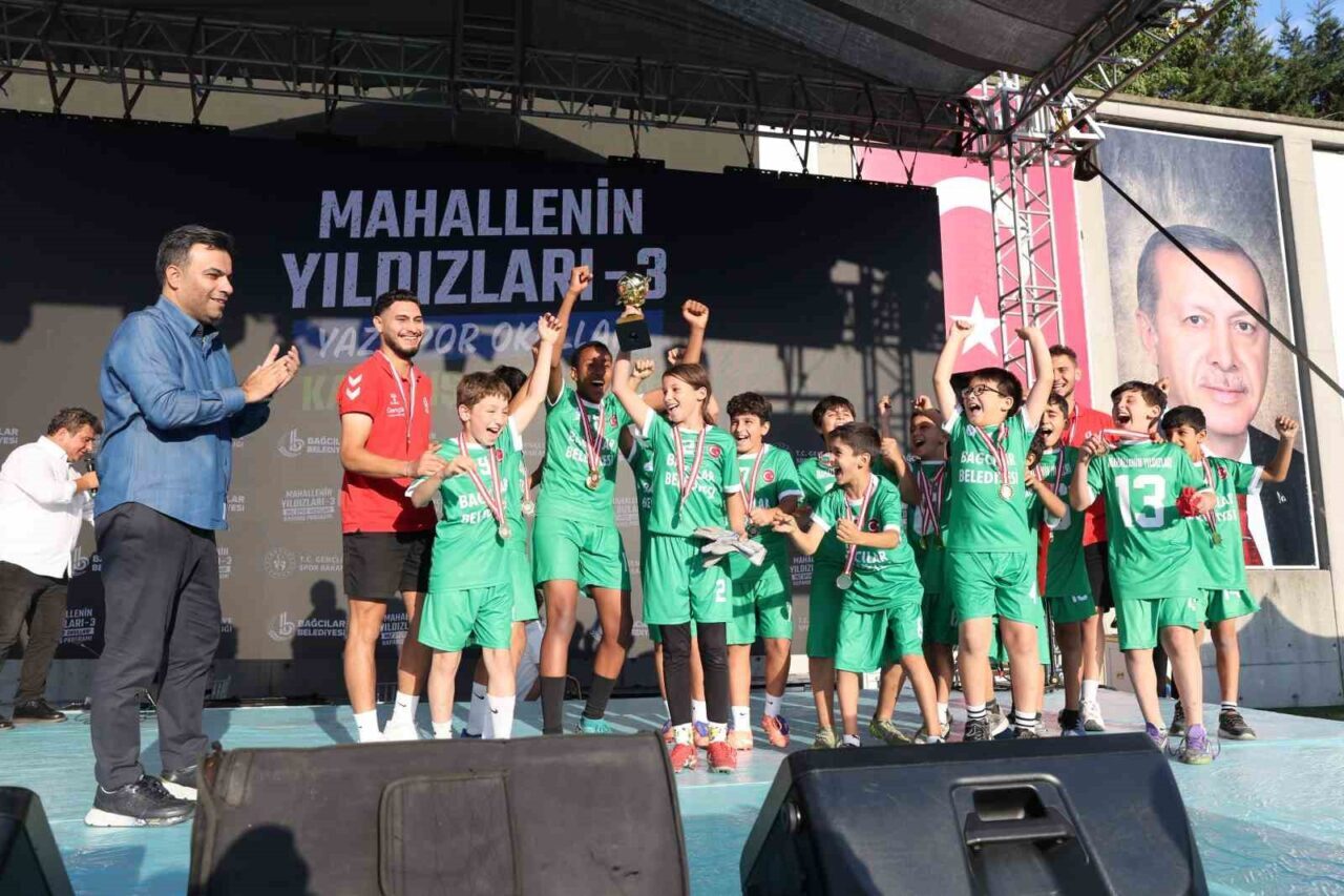 Bağcılar’da "Mahallenin Yıldızları" etkinliği için görkemli kapanış töreni 13 Bülten Medya -