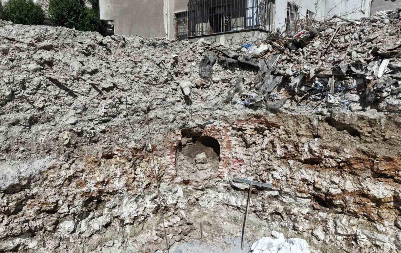 Bahçelievler’de inşaatın temelinde tarihi bulgular çıktı 14 Bülten Medya -