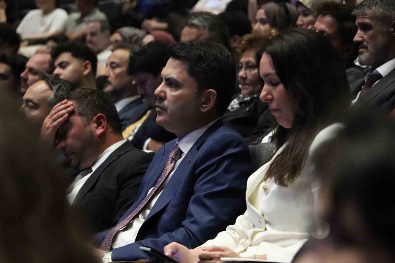 Bakan Kurum Demokrasi ve Özgürlükler Adası’nda konuştu: "Sözün eyleme dönüşmesi gereken zaman dilimindeyiz" 57 Bülten Medya -