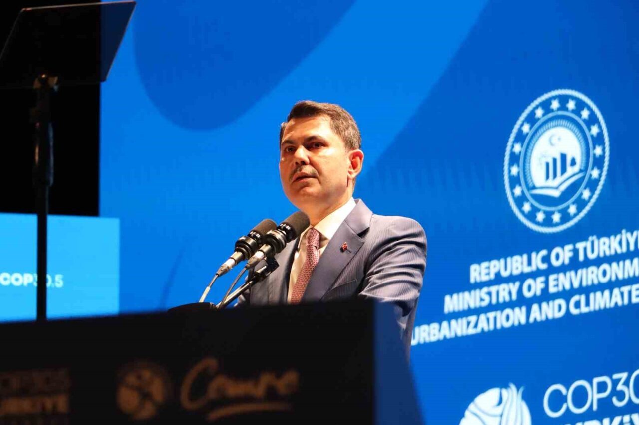 Bakan Kurum Demokrasi ve Özgürlükler Adası’nda konuştu: "Sözün eyleme dönüşmesi gereken zaman dilimindeyiz" 62 Bülten Medya -