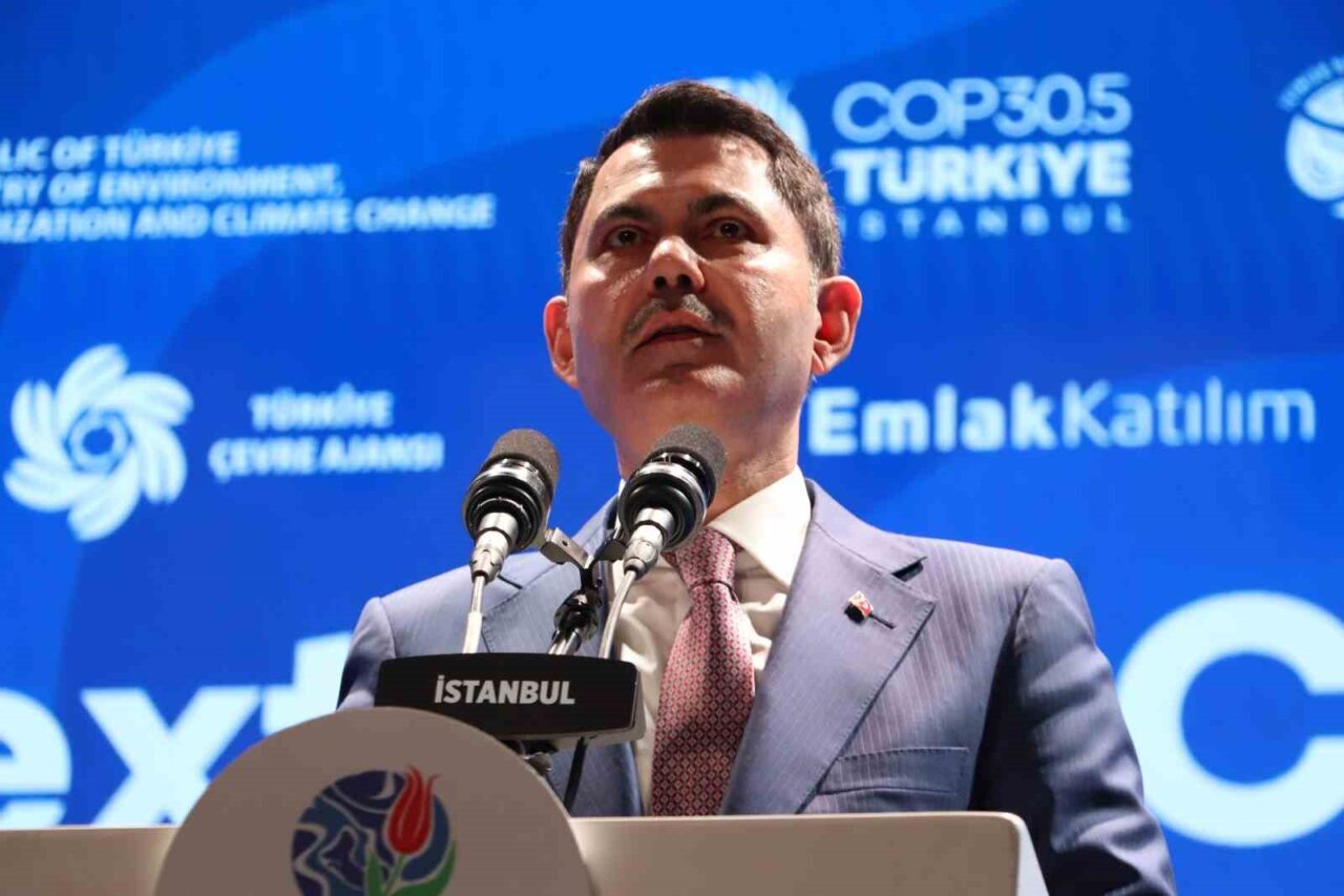 Bakan Kurum Demokrasi ve Özgürlükler Adası’nda konuştu: "Sözün eyleme dönüşmesi gereken zaman dilimindeyiz" 58 Bülten Medya -