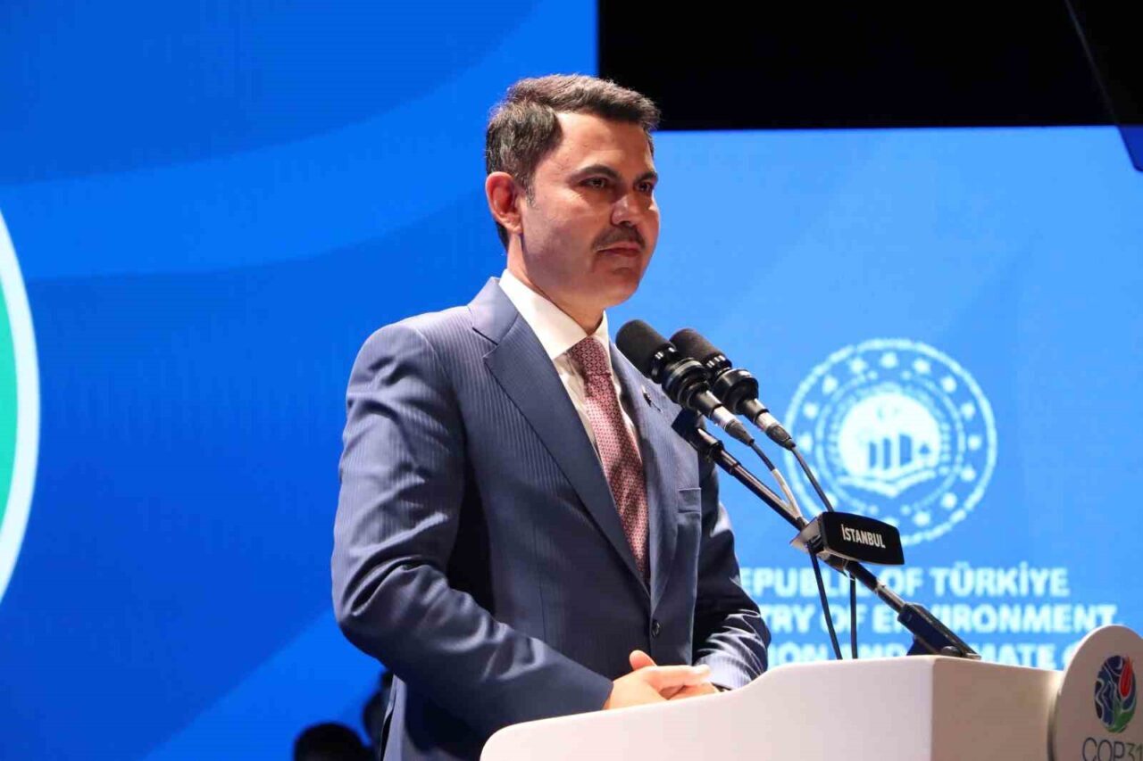 Bakan Kurum Demokrasi ve Özgürlükler Adası’nda konuştu: "Sözün eyleme dönüşmesi gereken zaman dilimindeyiz" 63 Bülten Medya -