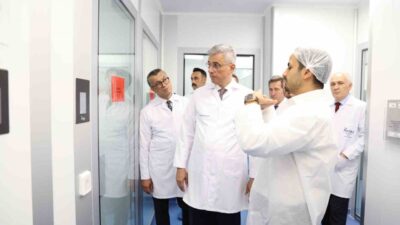Sağlık Bakanı Kemal Memişoğu, Çerkezköy Organize Sanayi Bölgesi’nde sağlık ürünleri