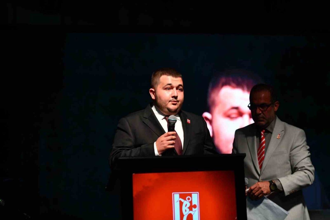 100 bin forma hedefi! Balıkesir tek yürek oldu 3 Bülten Medya -