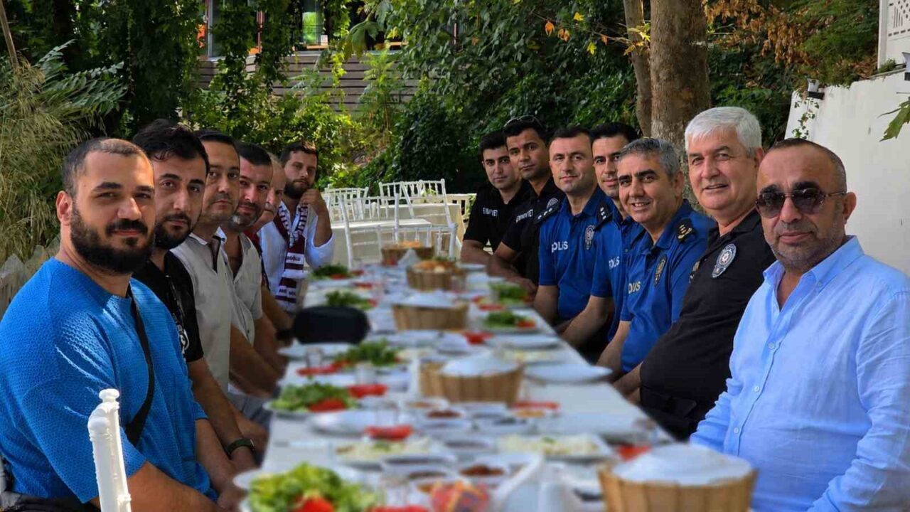 Bandırmaspor taraftarlarıyla güvenlik toplantısı düzenlendi 4 Bülten Medya -