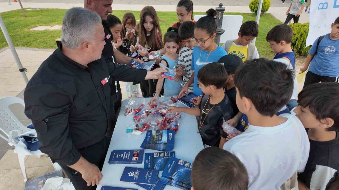 Başiskele’de gençlere yönelik afet farkındalık programı düzenlendi 13 Bülten Medya -
