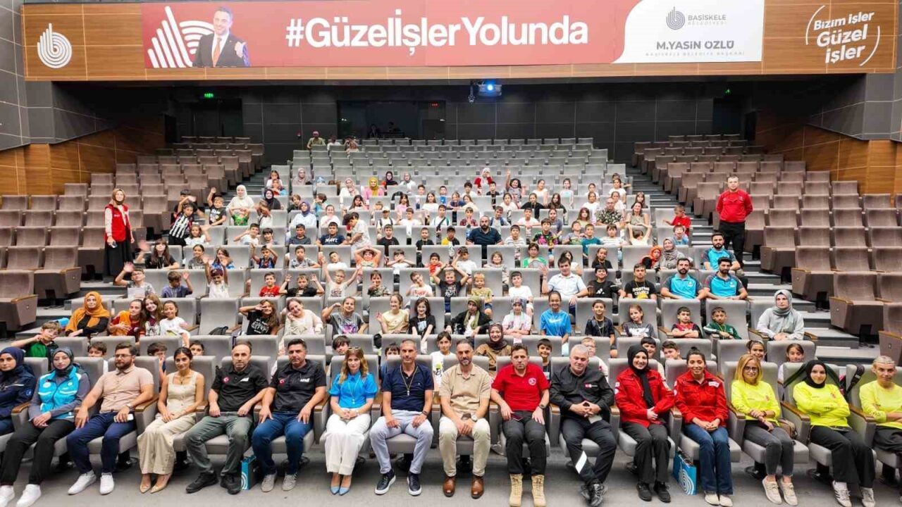 Başiskele’de gençlere yönelik afet farkındalık programı düzenlendi 15 Bülten Medya -