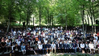 Başiskele’de düzenlenen Anadolu Mektebi Uluslararası Edebiyat ve Kültür Kampı, farklı