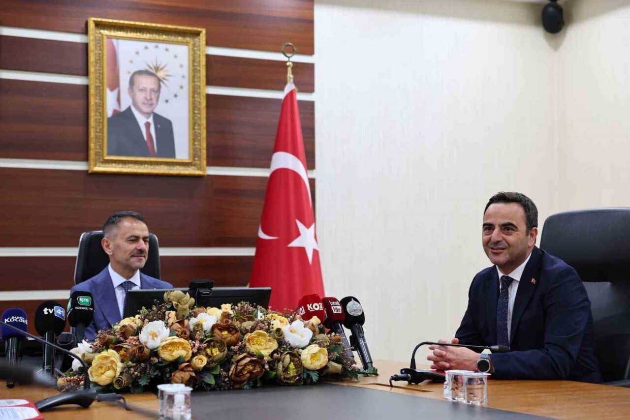 Başiskele’de inşa edilecek 24 sınıflı ilkokul için protokol imzalandı 8 Bülten Medya -