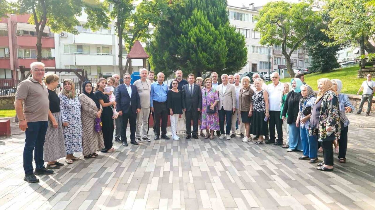 Başkan Aydın, Muradiye’de vatandaşların sesine kulak verdi 12 Bülten Medya -