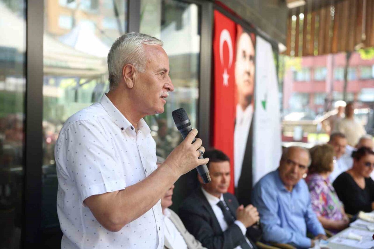 Başkan Aydın, Muradiye’de vatandaşların sesine kulak verdi 10 Bülten Medya -