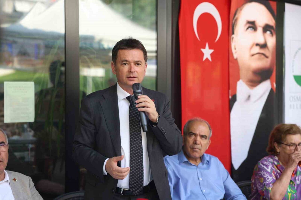 Başkan Aydın, Muradiye’de vatandaşların sesine kulak verdi 11 Bülten Medya -