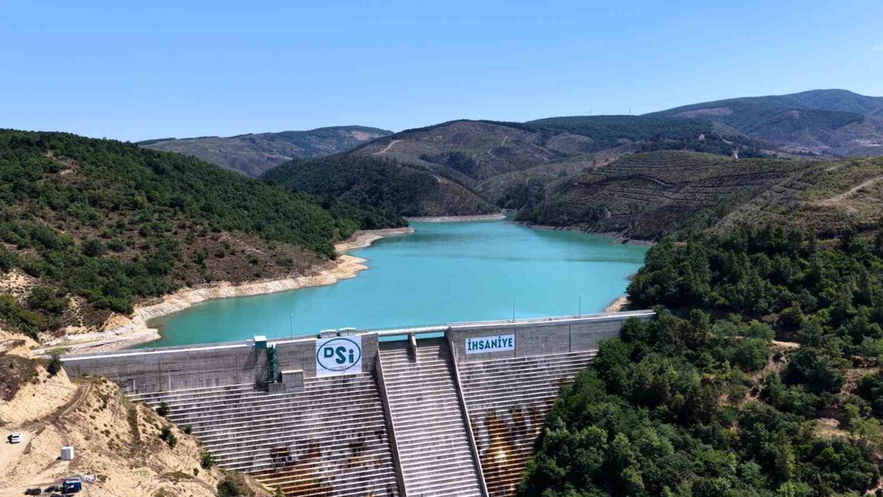 Başkan Büyükakın: "Şehirde su kesintisi yaşanmadı" 32 Bülten Medya -