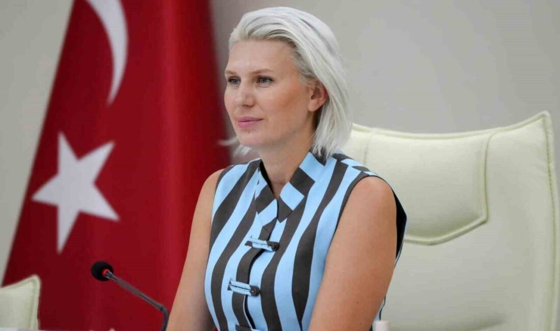 “Eskişehir’de yaşıyor” iddiasına sert yanıt: “Benim önceliğim anneliğim” Bilecik Belediye Başkanı Melek Mızrak Subaşı, ikametinin Bilecik’te olduğunu belirterek